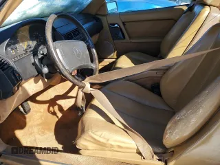 1991 Mercedes-Benz 300 with VIN WDBFA61E7MF020011, listed as a Copart auction lot 84235894 with Not Provided miles and Salvage Title. Bid and sale history available at DreamBid. Image 7.