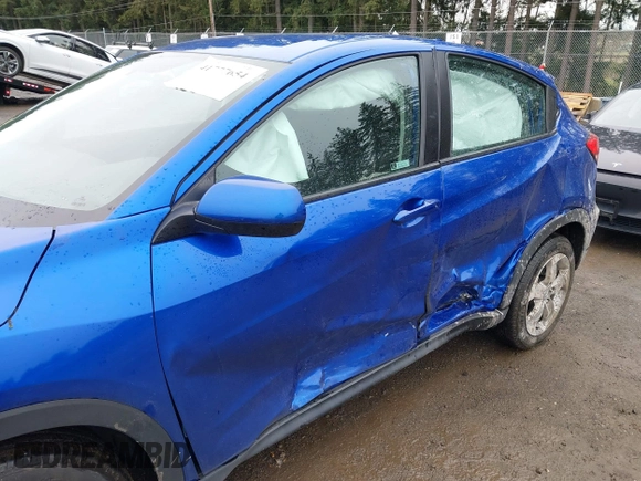 2018 Honda HR-V LX with VIN 3CZRU6H37JM712432, listed as a IAAI auction lot 41777654 with 14,385 mi miles. Bid and sale history available at carsss.com. Image 6.