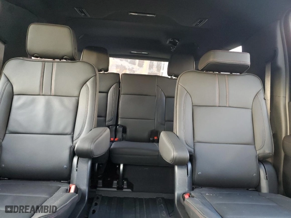 2025 Chevrolet Suburban RST with VIN 1GNS6ERL1SR112782, listed as a Copart auction lot 86405104 with 1,235 mi miles and Salvage Title. Bid and sale history available at carsss.com. Image 10.