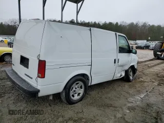 2005 Chevrolet Astro Cargo Van with VIN 1GCDM19X95B129636, listed as a Copart auction lot 44069225 with 204,471 mi miles and Salvage Title. Bid and sale history available at carsss.com. Image 3.