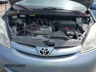2008 Toyota Sienna XLE with VIN 5TDZK22C78S142245, listed as a IAAI auction lot 42166323 with 184,715 mi miles and . Bid and sale history available at DreamBid. Image 10.