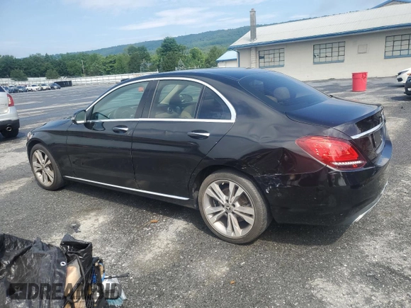 2019 Mercedes-Benz C 300 with VIN 55SWF8EB2KU303821, listed as a Copart auction lot 63226775 with 74,256 mi miles and Clean title. Bid and sale history available at DreamBid. Image 2.
