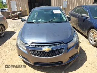 2014 Chevrolet Cruze LS with VIN 1G1PA5SG2E7166403, listed as a IAAI auction lot 42066938 with 124,181 mi miles and . Bid and sale history available at DreamBid. Image 12.