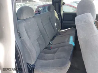 2003 Chevrolet Silverado 1500 LS with VIN 2GCEK19T631340409, listed as a IAAI auction lot 41555088 with 200,200 mi miles. Bid and sale history available at carsss.com. Image 8.