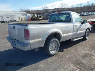 2004 Ford F-250 XL с VIN 1FTNF20L74EA69612, выставлен на аукционе IAAI как лот 41404679 с пробегом 171 118 миль миль и . История ставок и продаж доступна на DreamBid. Изображение 4.