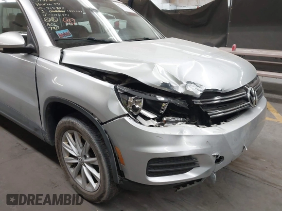 2017 Volkswagen Tiguan S with VIN WVGBV7AX6HK042814, listed as a IAAI auction lot 41742587 with 89,086 mi miles and . Bid and sale history available at DreamBid. Image 6.