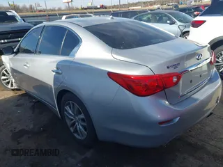 2014 Infiniti Q50 Premium with VIN JN1BV7APXEM681950, listed as a IAAI auction lot 41120466 with 131,211 mi miles and . Bid and sale history available at carsss.com. Image 3.