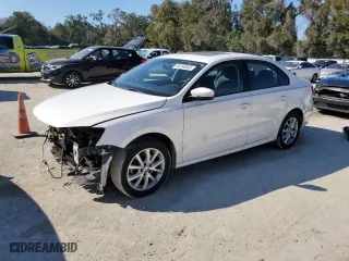 2012 Volkswagen Jetta Sedan SE w/Convenience & Sunroof with VIN 3VWDX7AJ3CM362187, listed as a Copart auction lot 44194605 with 146,565 mi miles and Salvage Title. Bid and sale history available at carsss.com. Image 1.
