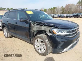 2021 Volkswagen Atlas 3.6L V6 SE w/Technology with VIN 1V2HR2CA9MC578058, listed as a IAAI auction lot 41784456 with 90,920 mi miles. Bid and sale history available at carsss.com. Image 1.