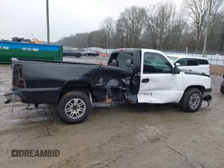 2004 Chevrolet Silverado 1500 Work Truck with VIN 1GCEC14X44Z335614, listed as a IAAI auction lot 41428046 with 201,735 mi miles. Bid and sale history available at carsss.com. Image 6.