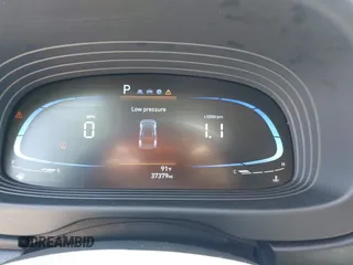 2024 Hyundai Venue SEL с VIN KMHRC8A3XRU291954, выставлен на аукционе IAAI как лот 42561292 с пробегом 37 379 миль миль и . История ставок и продаж доступна на DreamBid. Изображение 7.