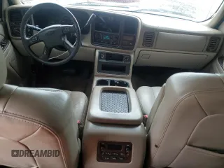 2005 Chevrolet Tahoe LS z VIN 1GNEK13T45J243248, wystawiony jako Copart lot #56886745 z przebiegiem 184 996 mil mil oraz Czysty tytuł • Clean title. Historia ofert i sprzedaży dostępna na DreamBid. Obrazek 8.