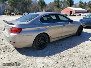 2013 BMW 5 Series 528i xDrive with VIN WBAXH5C59DD107524, listed as a Copart auction lot 49342625 with 99,093 mi miles and Clean Title. Bid and sale history available at carsss.com. Image 3.