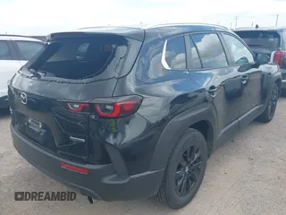 2025 Mazda CX-50 S Preferred z VIN 7MMVABBM2SN309442, wystawiony jako IAAI lot #42426307 z przebiegiem 22 274 mil mil oraz . Historia ofert i sprzedaży dostępna na DreamBid. Obrazek 4.