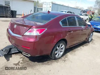 2012 Acura TL Tech Auto with VIN 19UUA8F54CA017030, listed as a IAAI auction lot 41914858 with 212,811 mi miles. Bid and sale history available at carsss.com. Image 4.