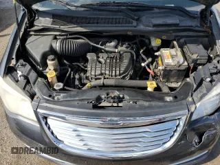 2012 Chrysler Town & Country Touring z VIN 2C4RC1BG7CR353263, wystawiony jako Copart lot #64316454 z przebiegiem 140 132 mil mil oraz Szkoda całkowita • Salvage title. Historia ofert i sprzedaży dostępna na DreamBid. Obrazek 12.