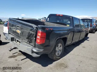 2018 Chevrolet Silverado 1500 LT with VIN 3GCUKREC4JG516524, listed as a Copart auction lot 49420155 with 143,295 mi miles and Salvage Title. Bid and sale history available at carsss.com. Image 3.