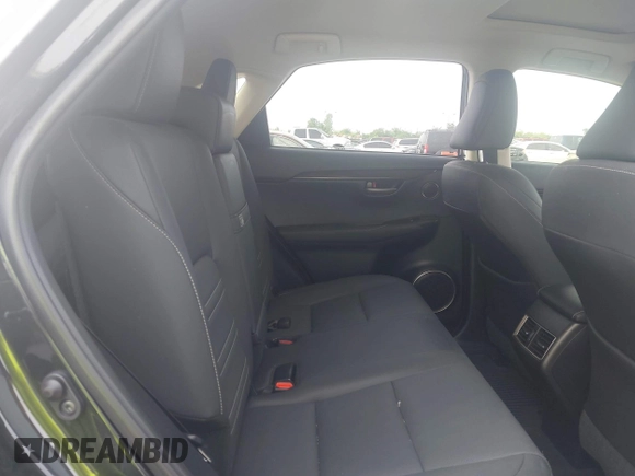 2021 Lexus NX 300 z VIN JTJDARBZ4M2192951, wystawiony jako IAAI lot #42260921 z przebiegiem 21 541 mil mil oraz . Historia ofert i sprzedaży dostępna na DreamBid. Obrazek 8.