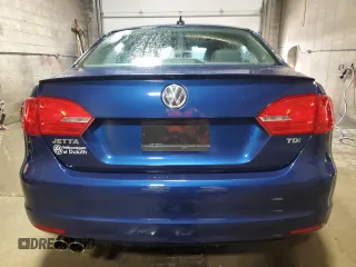 2011 Volkswagen Jetta TDI с VIN 3VWLL7AJ6BM110522, выставлен на аукционе Copart как лот 45751225 с пробегом 180 310 миль миль и Списание • Salvage title. История ставок и продаж доступна на DreamBid. Изображение 6.