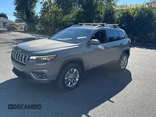 2021 Jeep Cherokee Latitude Plus z VIN 1C4PJMLB5MD109942, wystawiony jako Copart lot #66739905 z przebiegiem 20 197 mil mil oraz Czysty tytuł • Clean title. Historia ofert i sprzedaży dostępna na DreamBid. Obrazek 2.