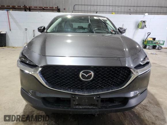 2021 Mazda CX-30 Preferred with VIN 3MVDMBCLXMM272483, listed as a Copart auction lot 42994925 with 29,423 mi miles and Salvage Title. Bid and sale history available at DreamBid. Image 5.