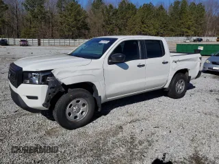 2022 Nissan Frontier SV with VIN 1N6ED1EK8NN683731, listed as a Copart auction lot 43741475 with 62,119 mi miles and Salvage Title. Bid and sale history available at carsss.com. Image 1.