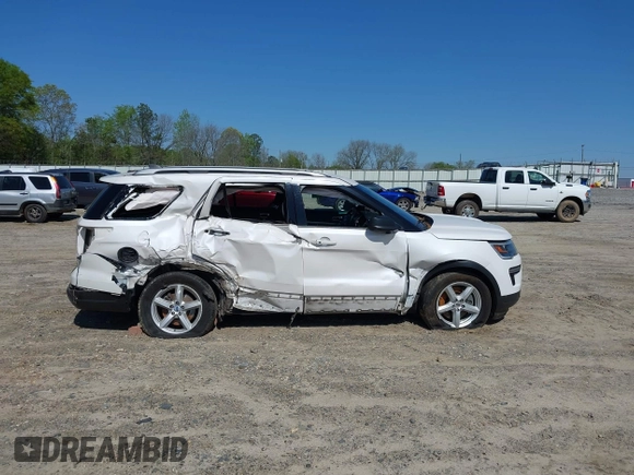 2018 Ford Explorer XLT z VIN 1FM5K7DH5JGC22286, wystawiony jako IAAI lot #42001333 z przebiegiem 140 878 mil mil oraz . Historia ofert i sprzedaży dostępna na DreamBid. Obrazek 14.