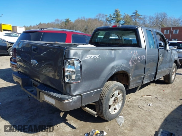 2006 Ford F-150 STX with VIN 1FTRX14W66NB33090, listed as a IAAI auction lot 41338300 with 1 mi miles. Bid and sale history available at carsss.com. Image 4.