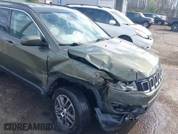 2017 Jeep Compass Latitude with VIN 3C4NJDBB4HT616730, listed as a IAAI auction lot 41916417 with 159,449 mi miles. Bid and sale history available at carsss.com. Image 6.