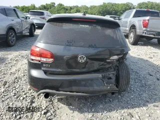 2013 Volkswagen GTI w/Conv & Sunroof z VIN WVWFD7AJXDW025201, wystawiony jako Copart lot #55325555 z przebiegiem 170 628 mil mil oraz Szkoda całkowita • Salvage title. Historia ofert i sprzedaży dostępna na DreamBid. Obrazek 6.