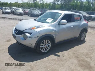 2013 Nissan Juke S with VIN JN8AF5MR0DT212138, listed as a IAAI auction lot 42082847 with 105,088 mi miles. Bid and sale history available at carsss.com. Image 2.