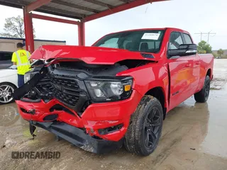 2022 Ram 1500 Big Horn z VIN 1C6RRFBG7NN220702, wystawiony jako IAAI lot #42244874 z przebiegiem 39 799 mil mil oraz . Historia ofert i sprzedaży dostępna na DreamBid. Obrazek 18.