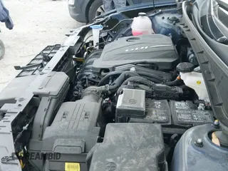 2025 Hyundai Tucson SEL with VIN 5NMJB3DE6SH443844, listed as a IAAI auction lot 43521524 with 28,997 mi miles and . Bid and sale history available at DreamBid. Image 21.