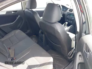 2012 Volkswagen Jetta TDI w/Premium & Nav с VIN 3VWLL7AJ0CM341353, выставлен на аукционе IAAI как лот 42206057 с пробегом 193 091 миль миль и . История ставок и продаж доступна на DreamBid. Изображение 8.