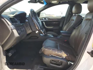 2015 Lincoln MKS с VIN 1LNHL9DK7FG605218, выставлен на аукционе Copart как лот 50882695 с пробегом 160 907 миль миль и Списание • Salvage title. История ставок и продаж доступна на DreamBid. Изображение 7.