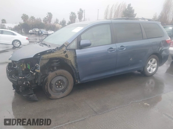 2015 Toyota Sienna LE AAS with VIN 5TDKK3DC8FS645154, listed as a IAAI auction lot 41513731 with 120,368 mi miles. Bid and sale history available at carsss.com. Image 20.