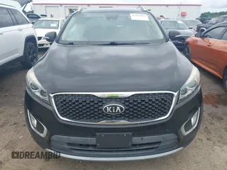 2018 Kia Sorento EX with VIN 5XYPH4A52JG354719, listed as a IAAI auction lot 42385011 with 151,567 mi miles and . Bid and sale history available at DreamBid. Image 12.