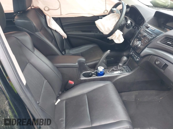 2014 Acura ILX z VIN 19VDE1F34EE014422, wystawiony jako IAAI lot #41933504 z przebiegiem 130 972 mil mil oraz . Historia ofert i sprzedaży dostępna na DreamBid. Obrazek 5.