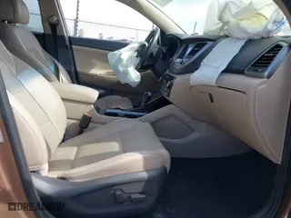 2017 Hyundai Tucson SE Plus with VIN KM8J33A45HU443937, listed as a IAAI auction lot 41652543 with 127,332 mi miles. Bid and sale history available at carsss.com. Image 5.