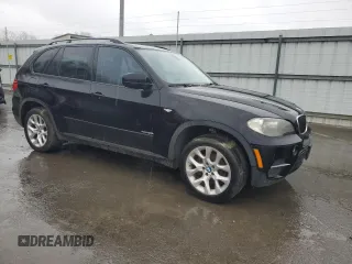 2011 BMW X5 35i with VIN 5UXZV4C50BL402804, listed as a Copart auction lot 51707735 with 118,209 mi miles and Clean Title. Bid and sale history available at carsss.com. Image 4.