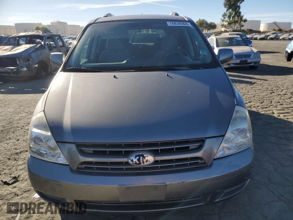 2010 Kia Sedona LX with VIN KNDMG4C39A6351207, listed as a Copart auction lot 76838564 with 210,642 mi miles and Salvage Title. Bid and sale history available at carsss.com. Image 5.