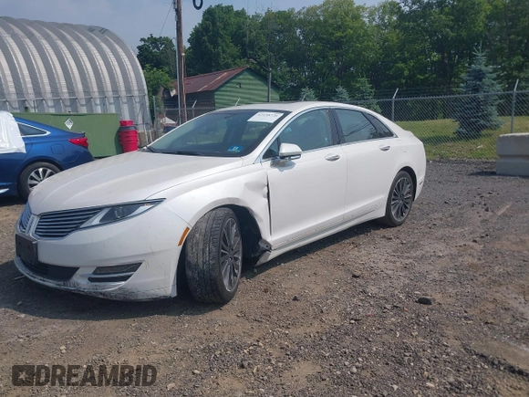 2016 Lincoln MKZ z VIN 3LN6L2JK8GR626690, wystawiony jako IAAI lot #42438226 z przebiegiem 51 678 mil mil oraz . Historia ofert i sprzedaży dostępna na DreamBid. Obrazek 2.
