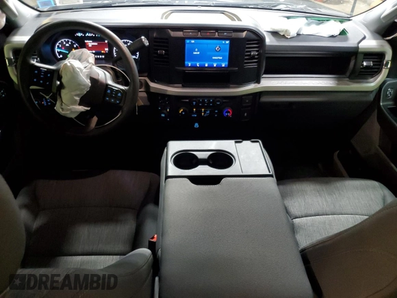 2023 Ford F-250 XL with VIN 1FT8W2BA0PEC08122, listed as a Copart auction lot 48153285 with 18,904 mi miles and Salvage title. Bid and sale history available at DreamBid. Image 8.