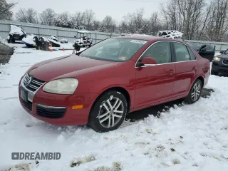 2006 Volkswagen Jetta 2.5L z VIN 3VWRG71K46M649069, wystawiony jako Copart lot #44103445 z przebiegiem 192 214 mil mil oraz Szkoda całkowita • Salvage title. Historia ofert i sprzedaży dostępna na DreamBid. Obrazek 1.