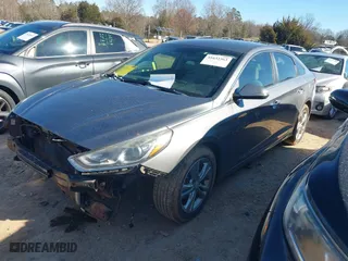 2018 Hyundai Sonata SEL with VIN 5NPE34AF1JH665310, listed as a IAAI auction lot 41632363 with 139,829 mi miles. Bid and sale history available at carsss.com. Image 18.