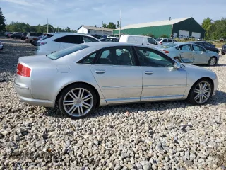 2007 Audi S8 z VIN WAUPN44E07N005416, wystawiony jako Copart lot #69204034 z przebiegiem 111 863 mil mil oraz Szkoda całkowita • Salvage title. Historia ofert i sprzedaży dostępna na DreamBid. Obrazek 3.