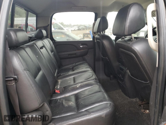 2008 GMC Sierra 1500 Work Truck z VIN 2GTEK133481143139, wystawiony jako Copart lot #60735835 z przebiegiem 198 049 mil mil oraz Czysty tytuł • Clean title. Historia ofert i sprzedaży dostępna na DreamBid. Obrazek 10.