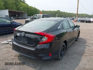 2017 Honda Civic LX z VIN 2HGFC2F50HH539680, wystawiony jako IAAI lot #42434762 z przebiegiem 112 572 mil mil oraz . Historia ofert i sprzedaży dostępna na DreamBid. Obrazek 4.