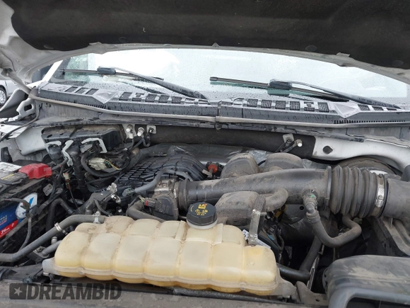2018 Ford F-150 XL with VIN 1FTMF1CBXJKC83791, listed as a IAAI auction lot 41796119 with 196,611 mi miles. Bid and sale history available at carsss.com. Image 10.