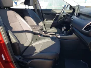 2021 Kia Seltos S z VIN KNDEUCAA5M7226700, wystawiony jako IAAI lot #41525957 z przebiegiem 45 963 mil mil oraz . Historia ofert i sprzedaży dostępna na DreamBid. Obrazek 5.